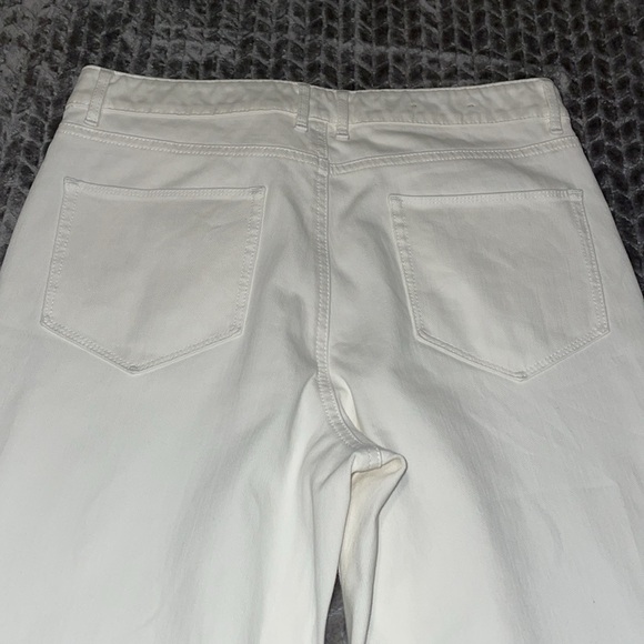 L.L. Bean Classic Fit Skinny Leg Jeans.  Size 10 - Picture 9 of 9